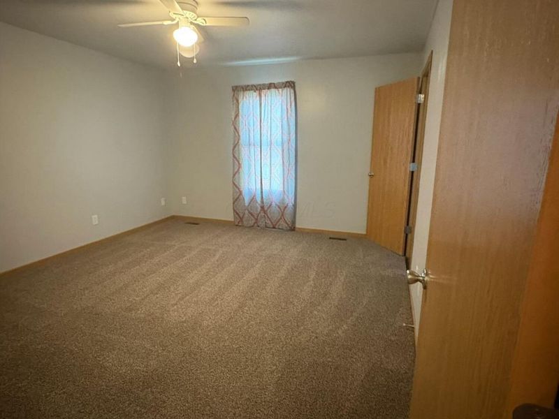 136 Fairview Boulevard, Circleville, OH 43113 Photo 8