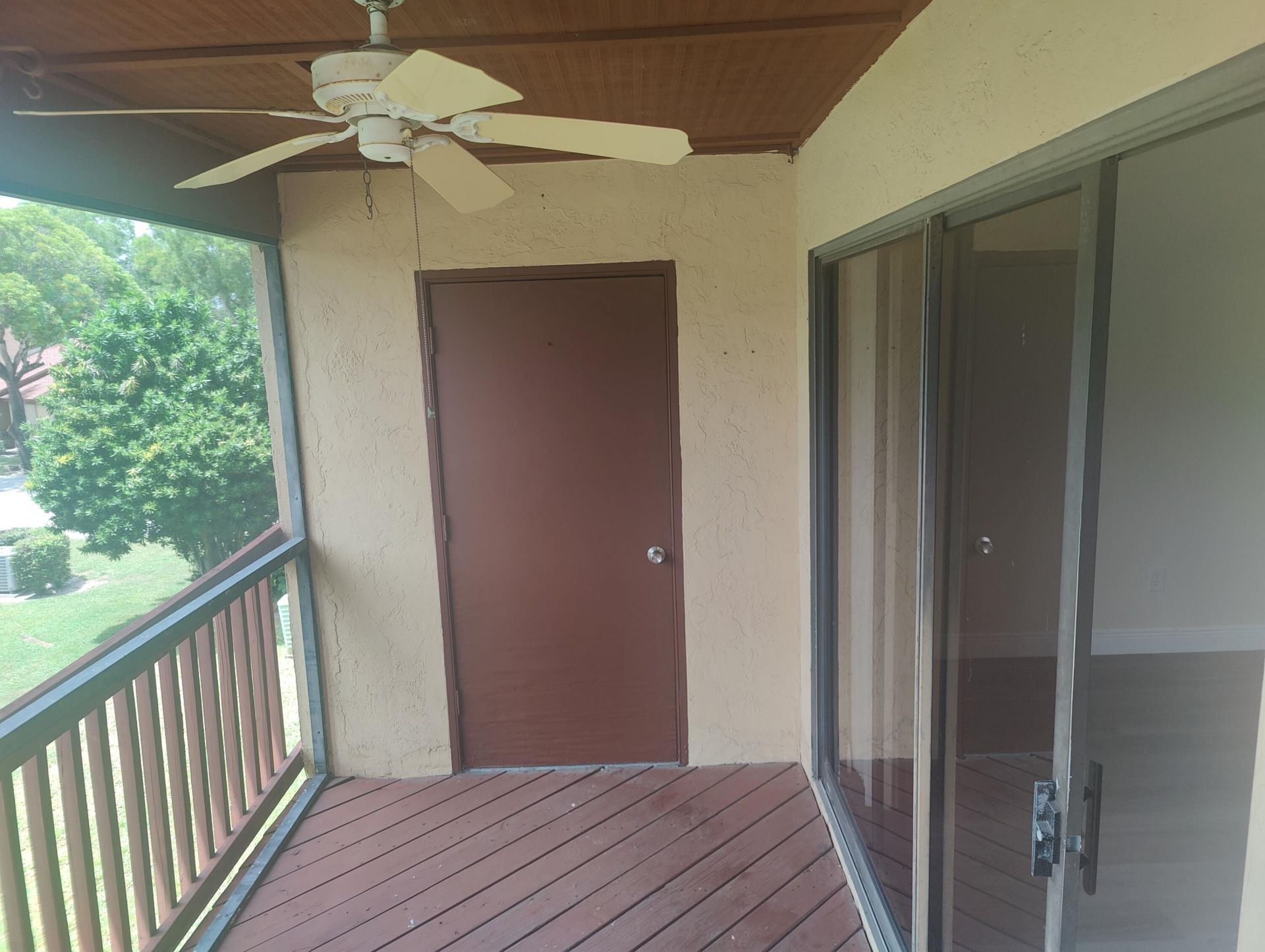302 Lakeview Drive E, Unit 302, Royal Palm Beach, FL 33411 Photo