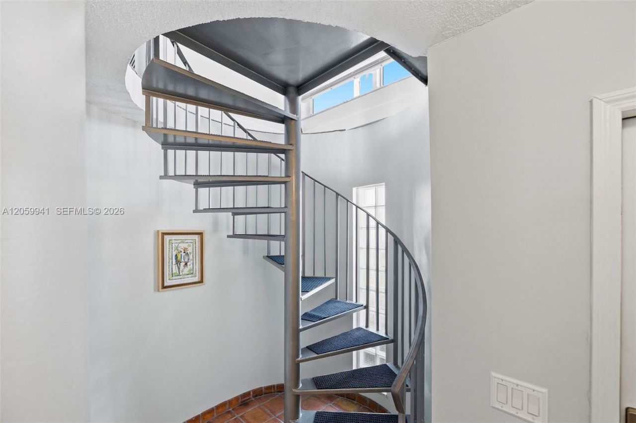 1800 N Ocean Dr , Unit 203, Hollywood, FL 33019 Photo