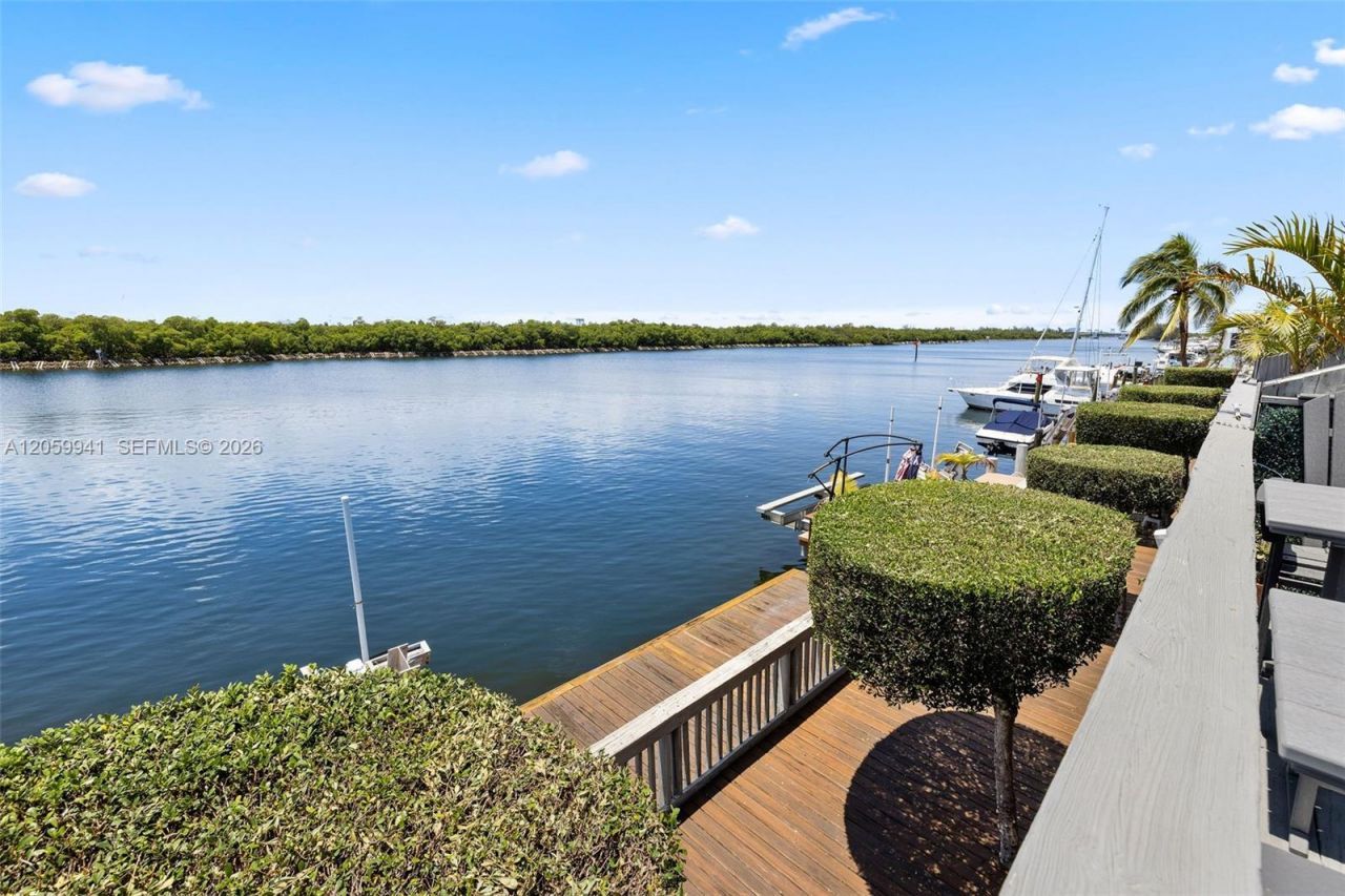 1800 N Ocean Dr , Unit 203, Hollywood, FL 33019 Photo