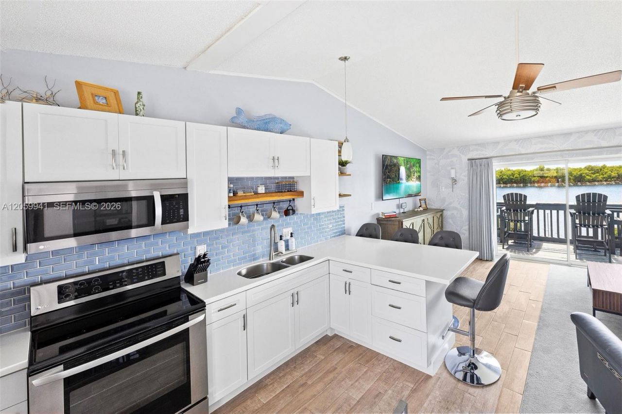 1800 N Ocean Dr , Unit 203, Hollywood, FL 33019 Photo