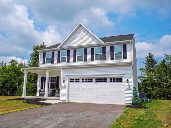 6375 Deanna Drive, Hamburg, NY 14075