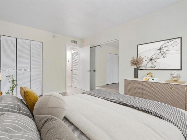 1715 N 16th Ave , Unit 114, Hollywood, FL 33020