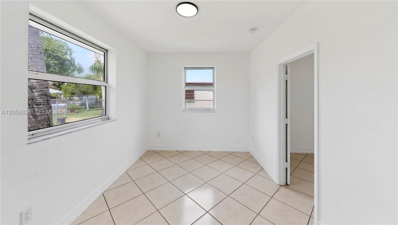 10755 SW 217th St, Miami, FL 33170 Photo