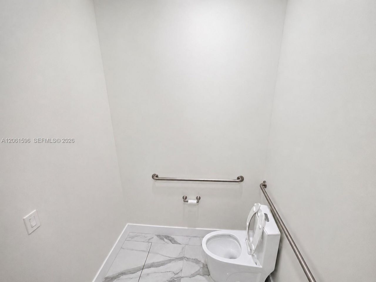 2355 NW 70th Ave, Unit 9, Miami, FL 33122 Photo