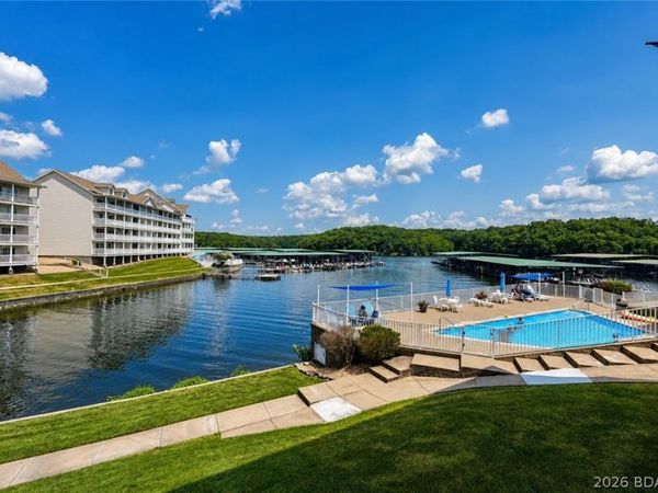 4800 Eagleview Drive, Unit 514, Osage Beach, MO 65065