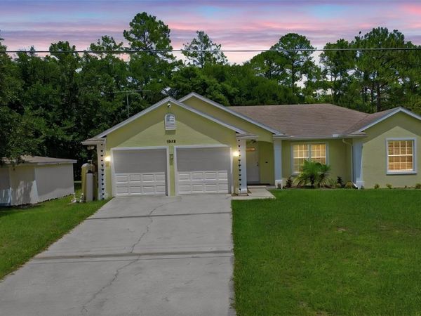 1845 EAST PARKWAY , DELAND, FL 32724