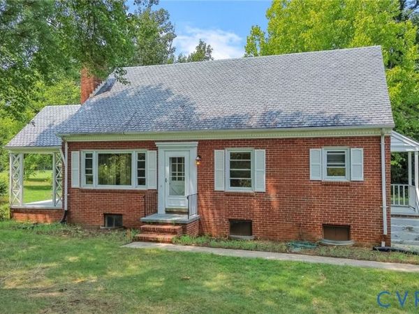 27039 N James Madison Highway, New Canton, VA 23123