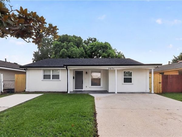 3271 PRESIDENTIAL Drive , Kenner, LA 70065