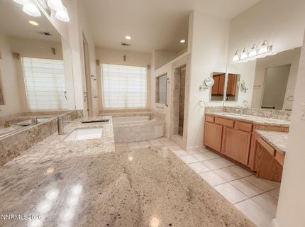 9933 Rio Bravo Drive, Reno, NV 89521 Photo