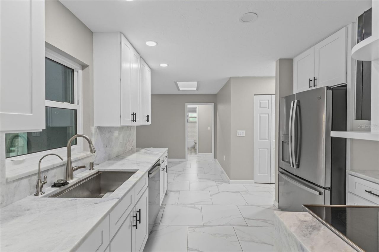 1401 Georgetowne Drive, Sarasota, FL 34232 Photo