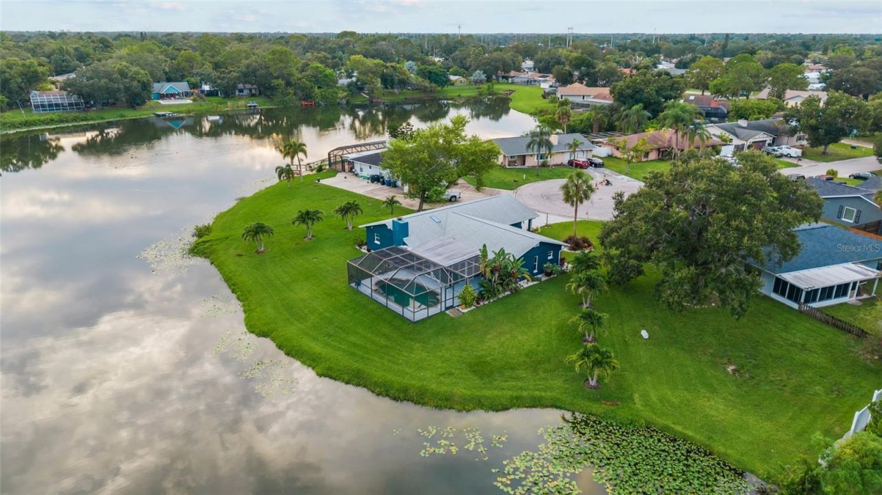 1401 Georgetowne Drive, Sarasota, FL 34232 Photo