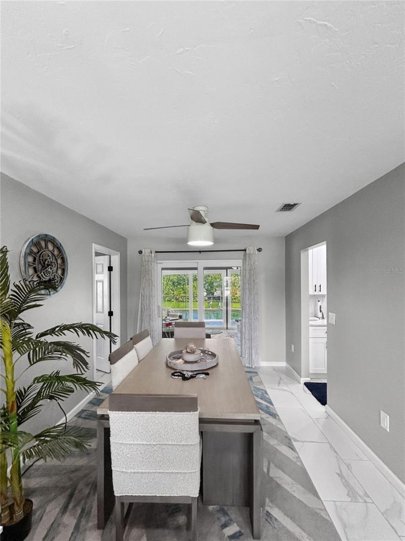 1401 Georgetowne Drive, Sarasota, FL 34232 Photo