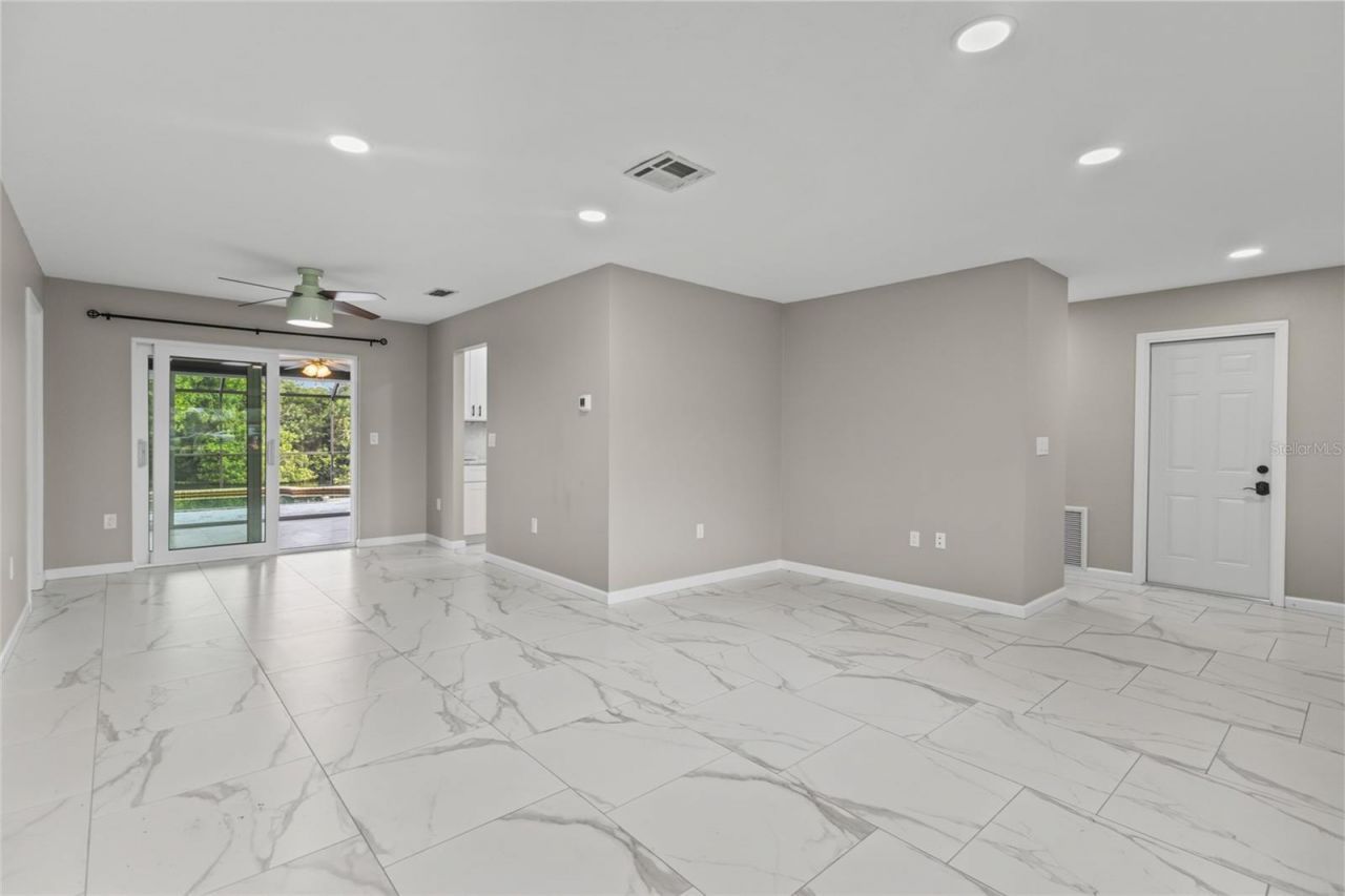1401 Georgetowne Drive, Sarasota, FL 34232 Photo