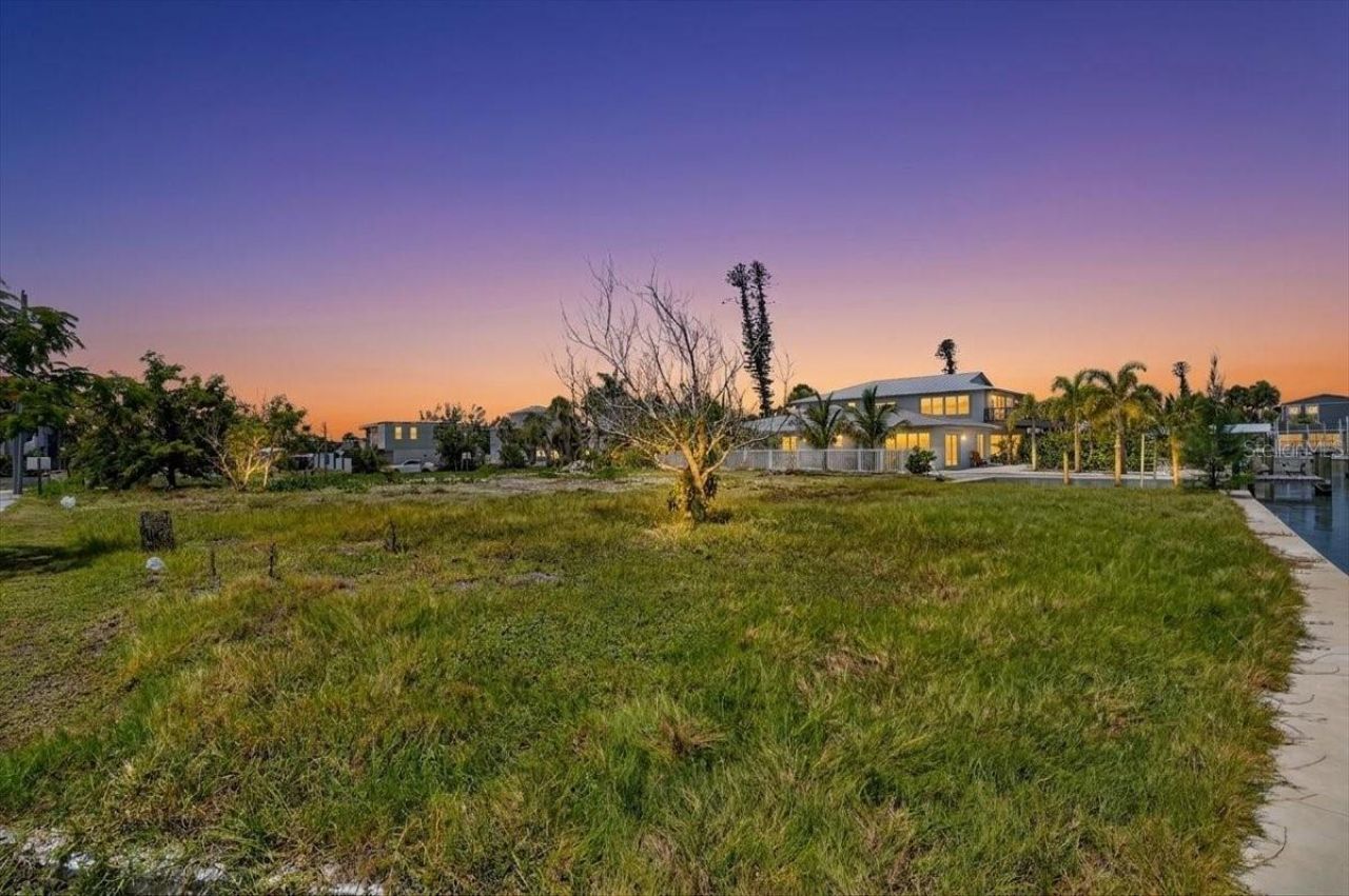 180 Mockingbird Lane, Englewood, FL 34223 Photo
