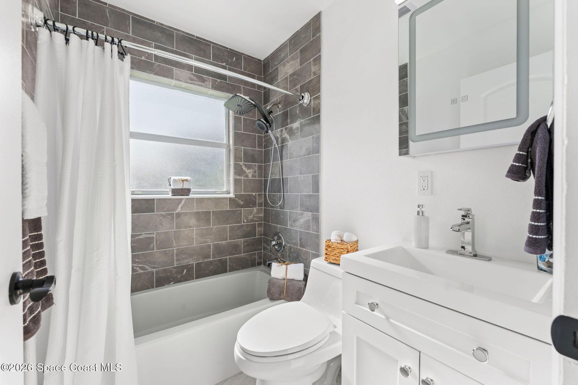116 1st Street , Merritt Island, FL 32953 Photo
