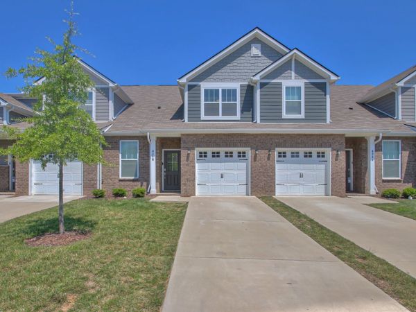 4218 Aragorn Way , Murfreesboro, TN 37128