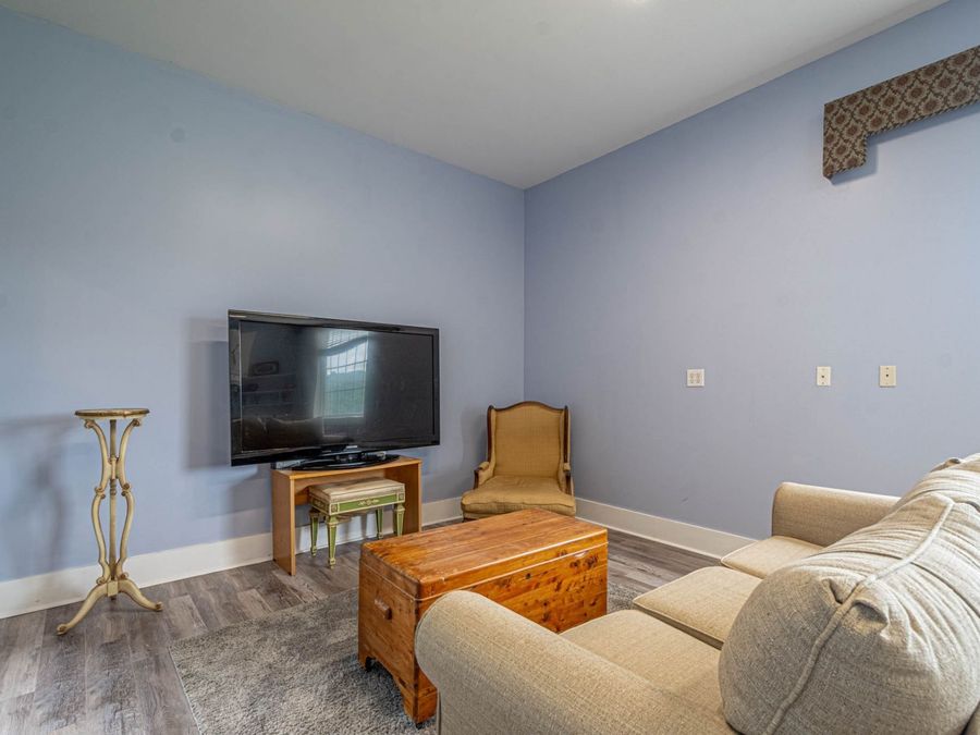 Property Image 60