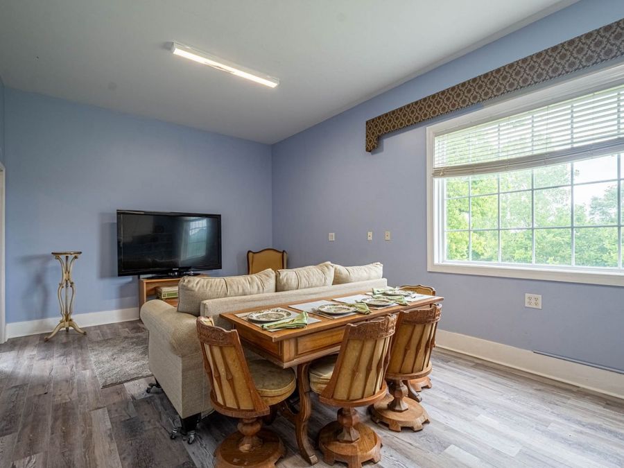 Property Image 62