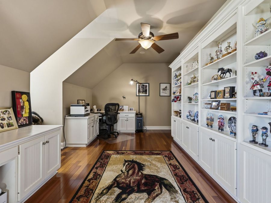 Property Image 31