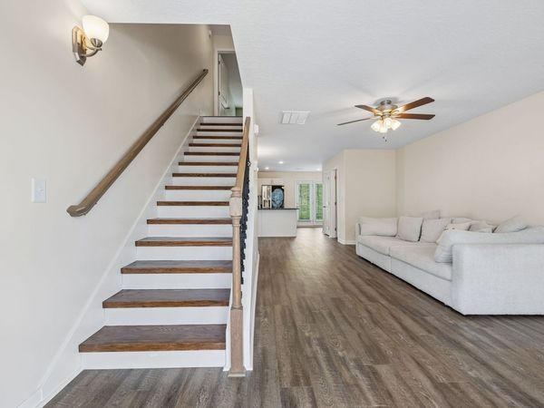 204 Woodland Valley Lane , Clarksville, TN 37040