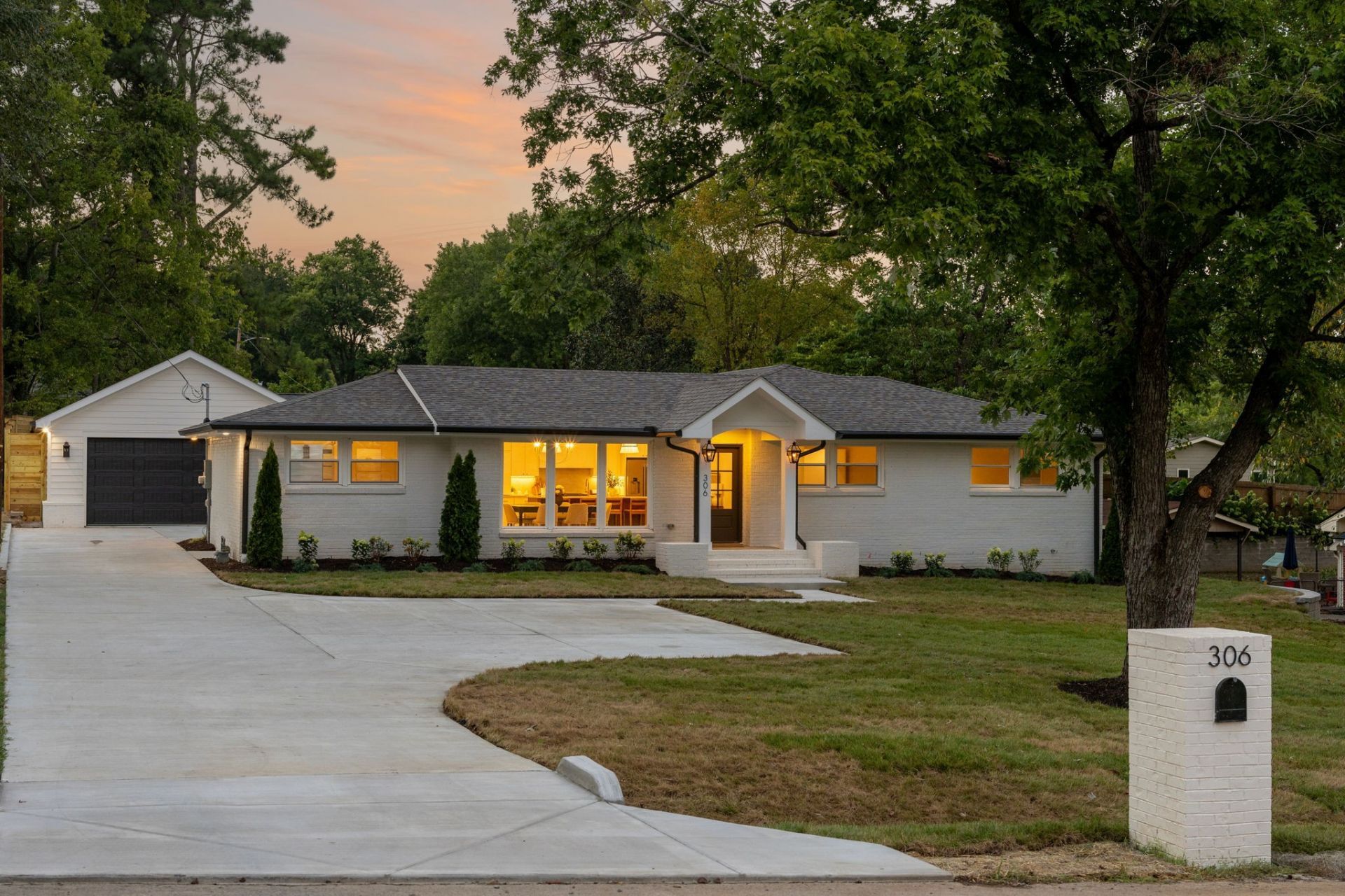 306 Randall Dr, Nashville, TN 37211 Main Photo