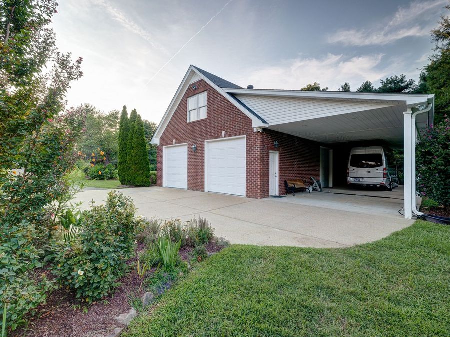 Property Image 95