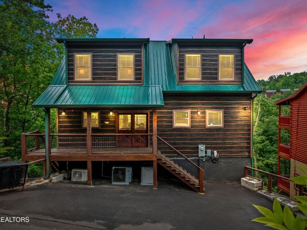 2332 Boulder Way , Sevierville, TN 37862