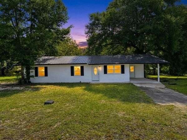 49 Fredrick Drive, DeFuniak Springs, FL 32433