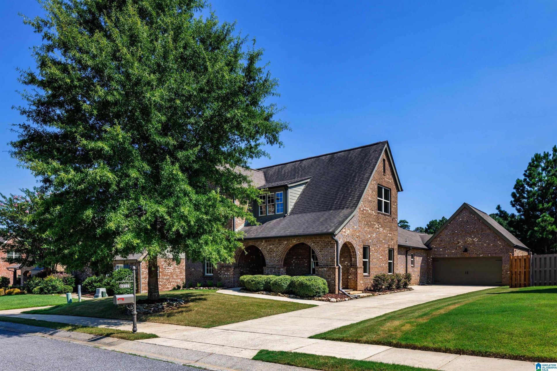 1101 Regent Park Drive, Birmingham, AL 35242 Main Photo