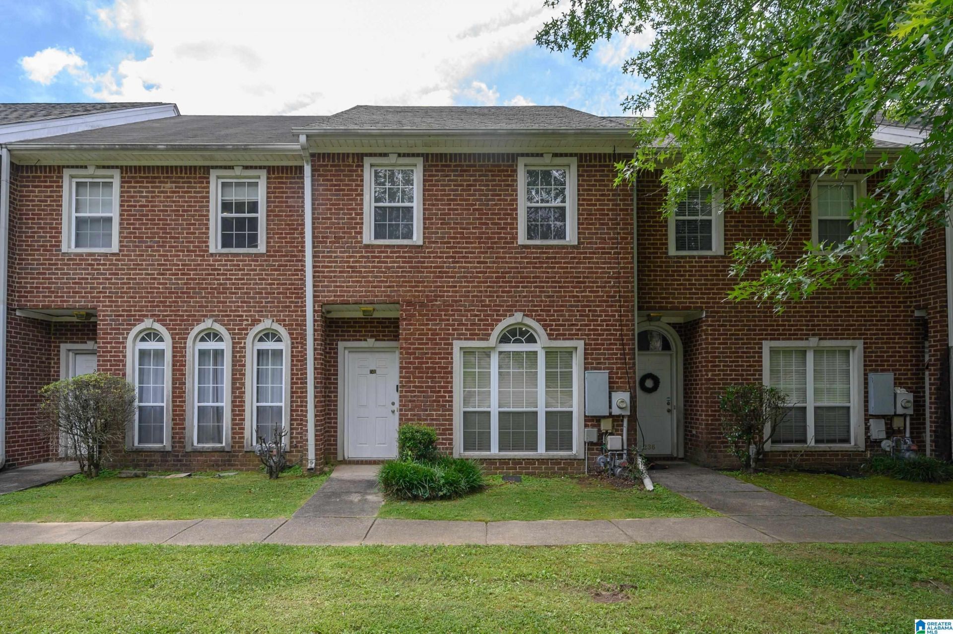 240 Sheffield Court, Hoover, AL 35226 Main Photo