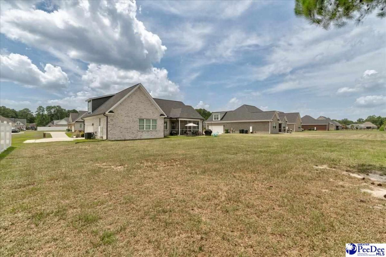 617 Greensward Dr. Photo 45