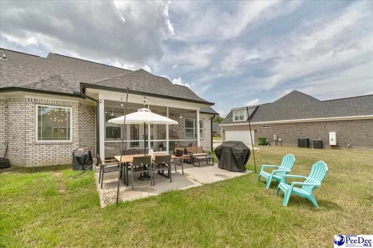 617 Greensward Dr. Photo 47