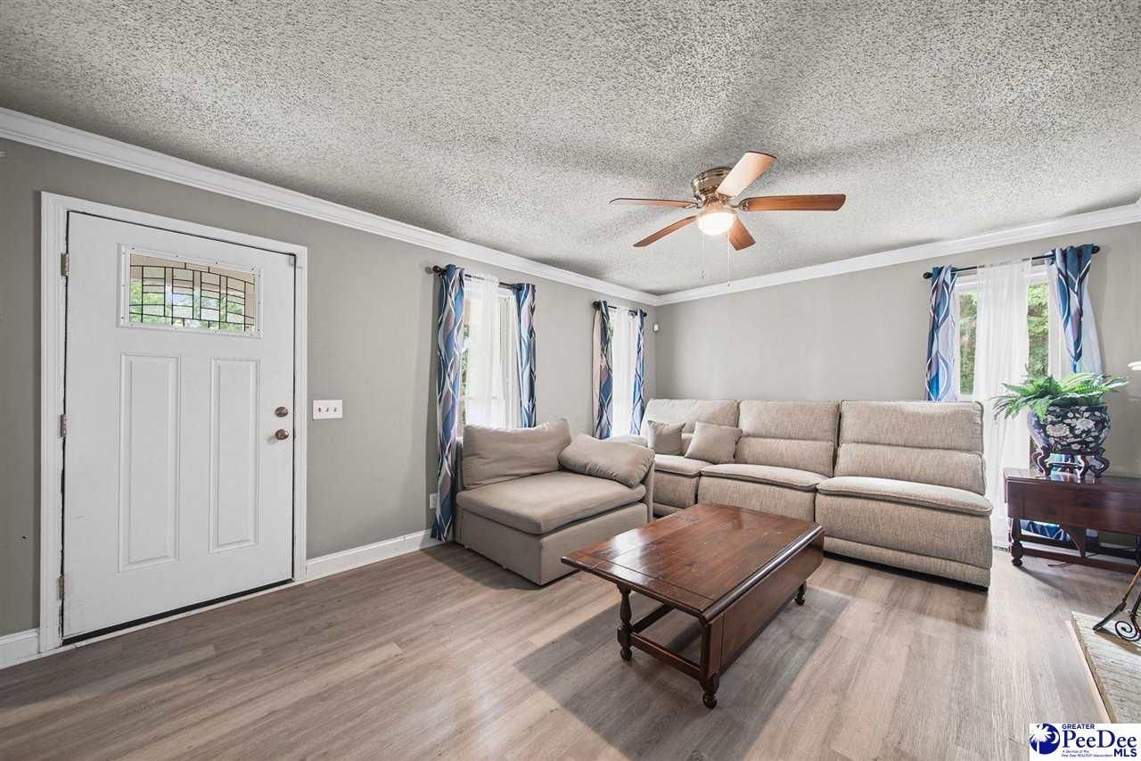 261 Lakeside Drive Photo 12