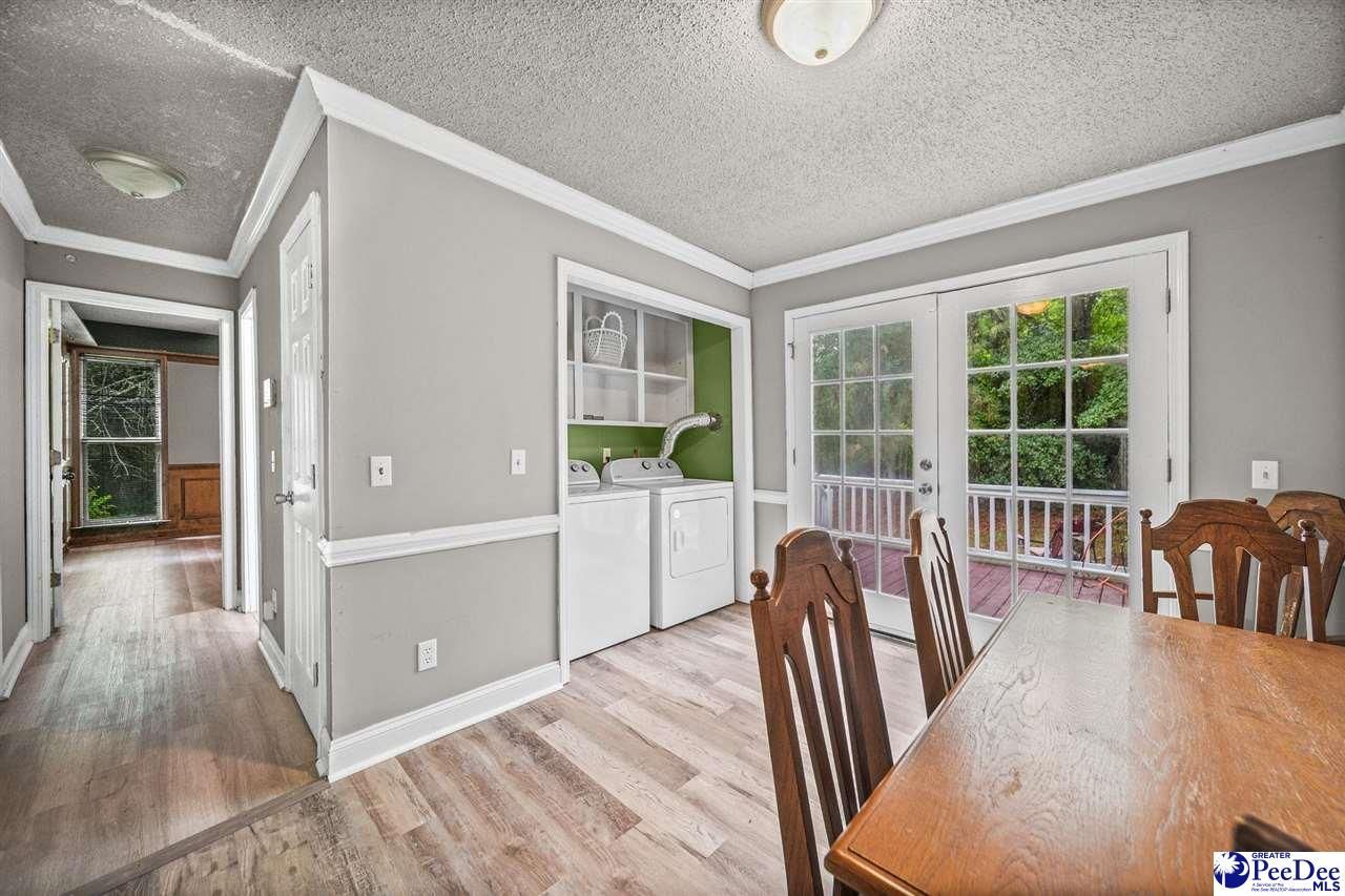 261 Lakeside Drive Photo 14