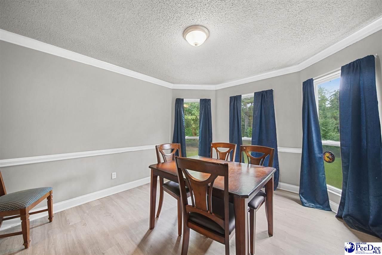 261 Lakeside Drive Photo 19