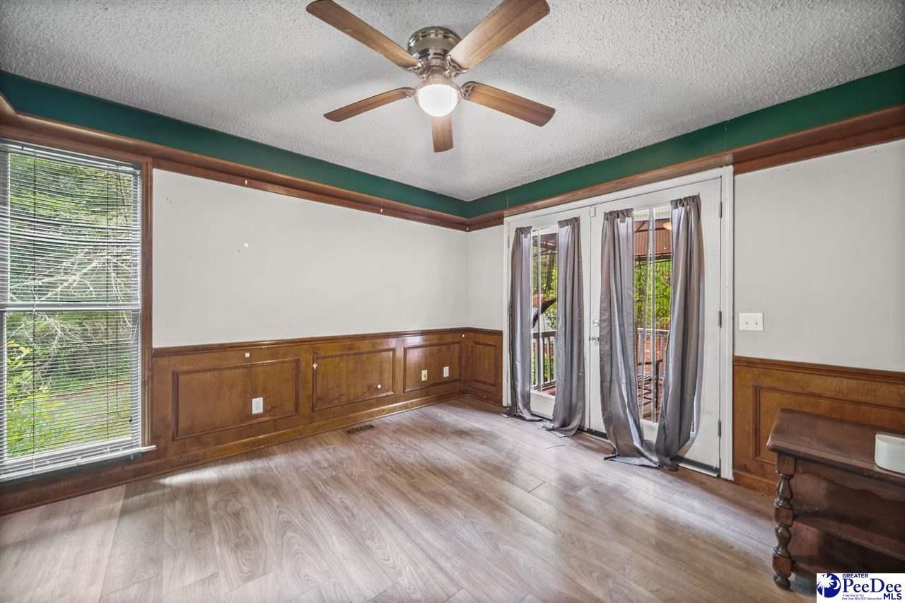 261 Lakeside Drive Photo 22
