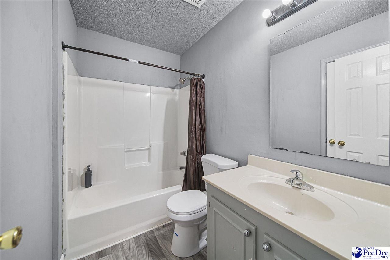 261 Lakeside Drive Photo 33