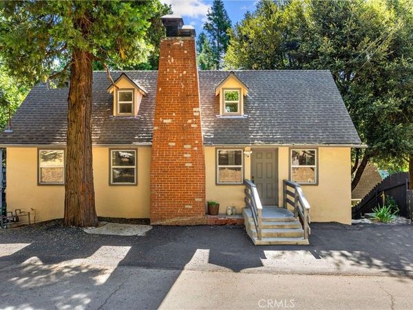 797 W Village, Crestline, CA 92325