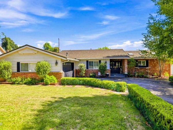 718 Calle Mandarinas, Thousand Oaks, CA 91360