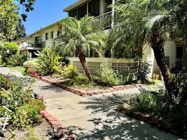 18 Via Castilla, Unit C, Laguna Woods, CA 92637