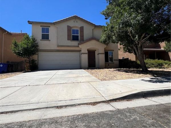 14065 Mare Lane, Victorville, CA 92394