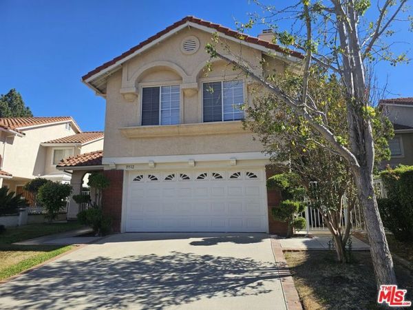 19512 Kilfinan Street, Los Angeles, CA 91326