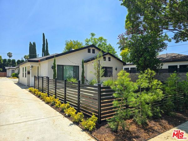94 S Vinedo Avenue, Pasadena, CA 91107