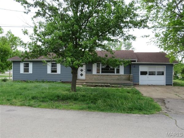 905 E Pace Street , Salem, MO 65560