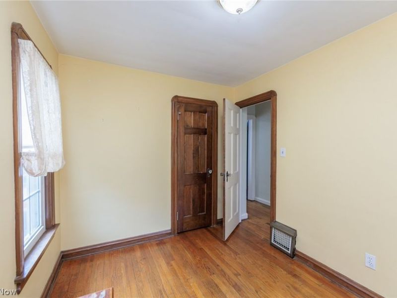 19726 Riverwood Avenue, Rocky River, OH 44116 Photo 25