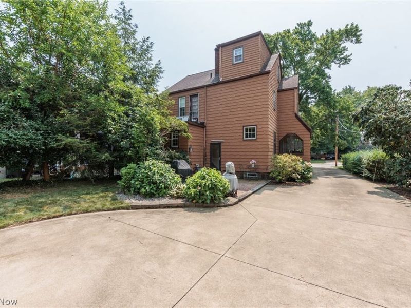 19726 Riverwood Avenue, Rocky River, OH 44116 Photo 42