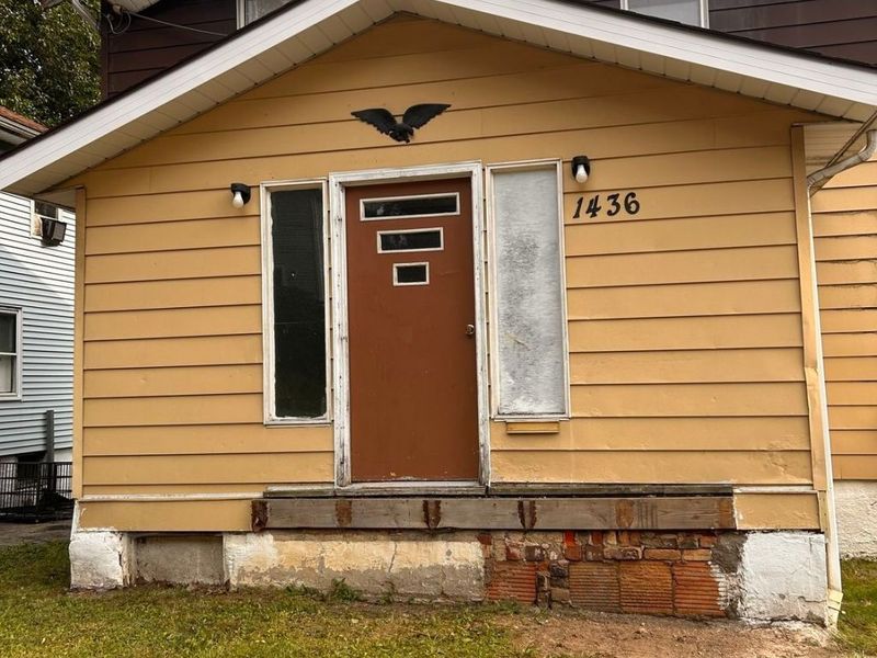 1436 Sara Avenue, Akron, OH 44305 Photo 1