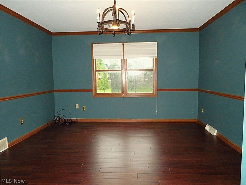 318 Hendrix Boulevard, Lagrange, OH 44050 Photo 13
