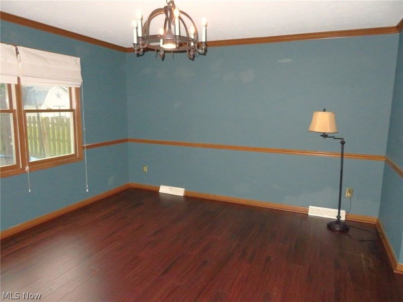 318 Hendrix Boulevard, Lagrange, OH 44050 Photo 14